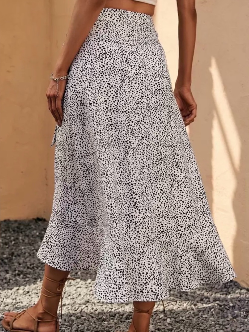 Japan’s Navy and White Leopard Print or dots skirt size small
